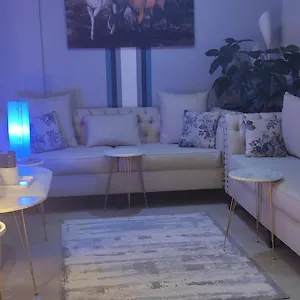 شقة متكاملة ١٠٠٪ للعائلة الكبيرة , الرياض المملكة العربية السعودية
